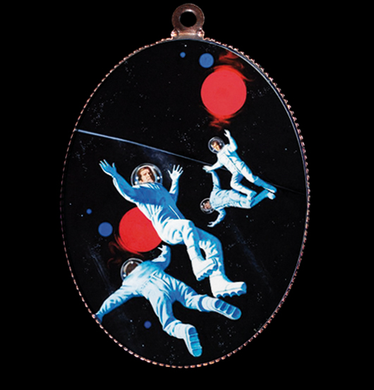 MEDAGLIONI | | Space promenade