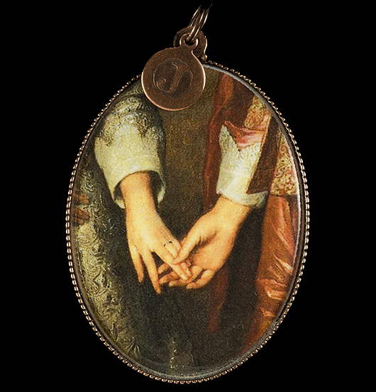 MEDAGLIONI | | Mano nella mano con chi ti fa battere il cuore