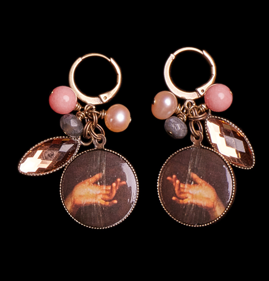 ORECCHINI | Sacro e Profano | Orecchini  con perle rosa, cristalli