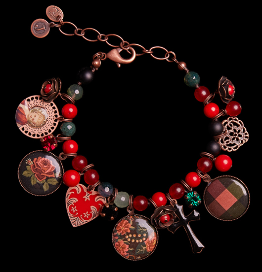 BRACCIALI | Fantasia  | Bracciale con porcellane e ciondoli