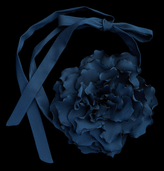 TESSUTO | Fantasia  | Fiore blu con nastro
