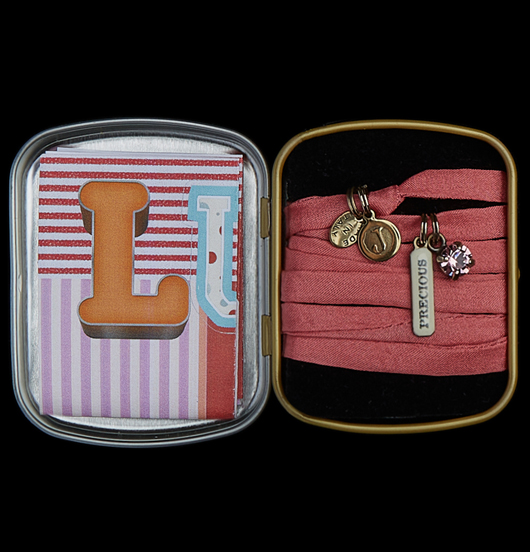 BOX | Fantasia | Box seta e ciondoli